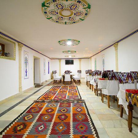 Zaringiz In Boutique Hotel Бухара Екстериор снимка